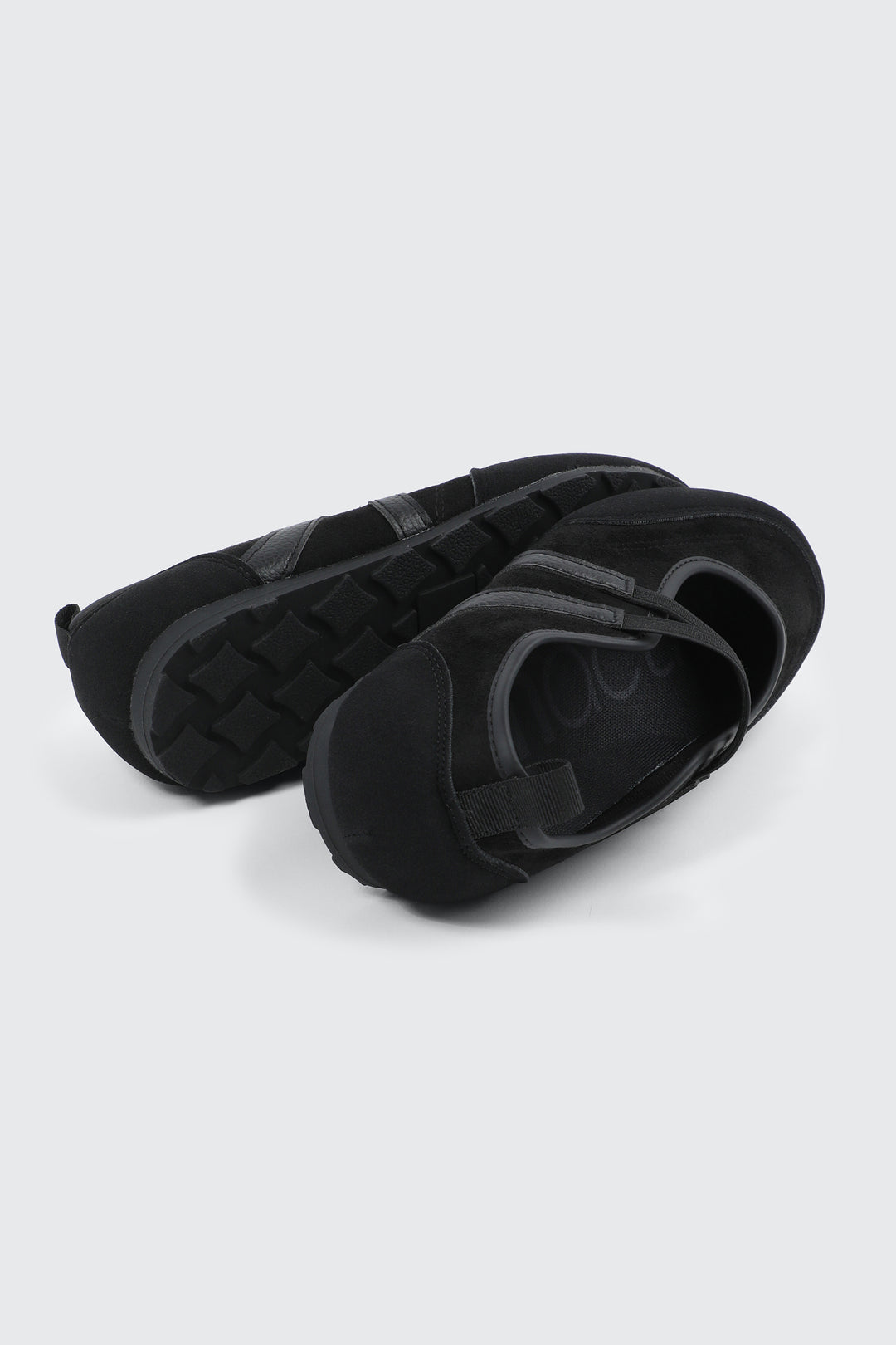 camactive™ Ballet Sneakers