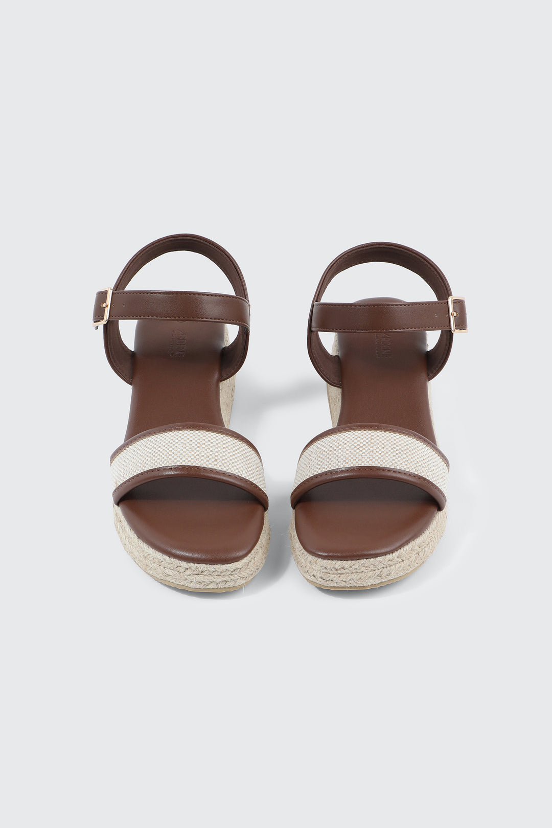 Sandales compensées à bride