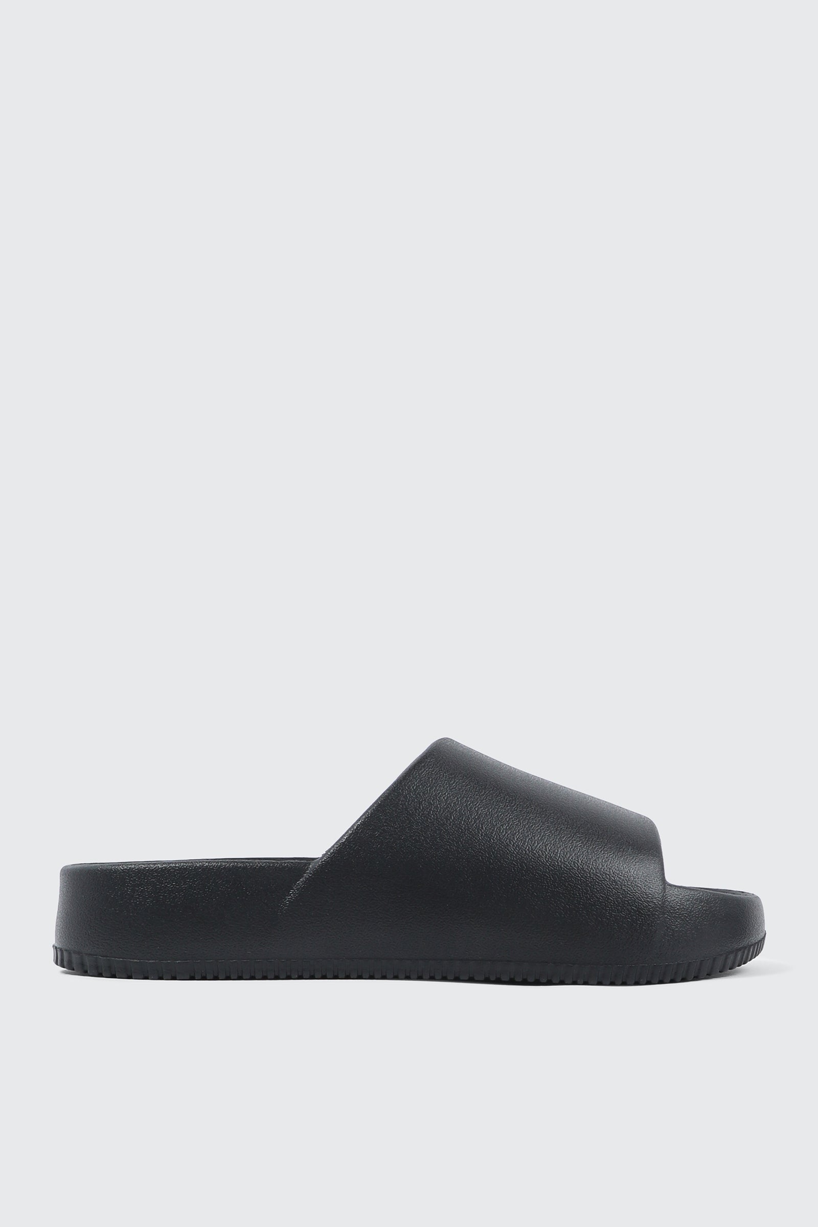 Lightweight Pool Slide Sandals – Ardene