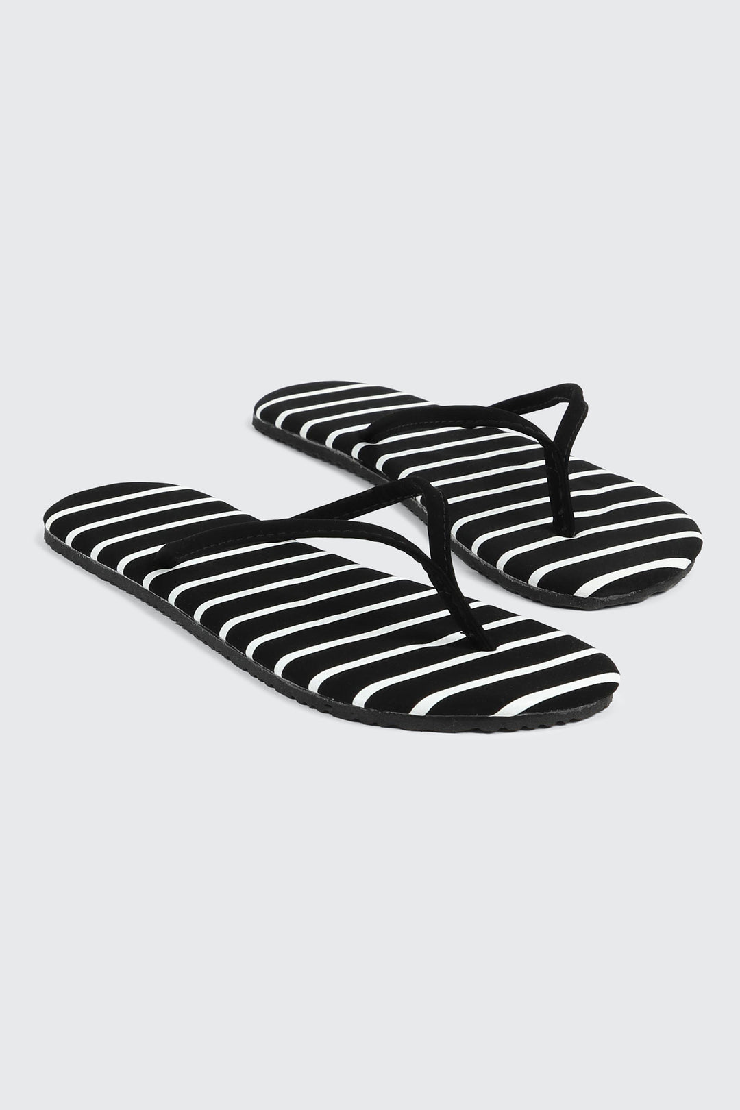 Round Toe Flip Flops