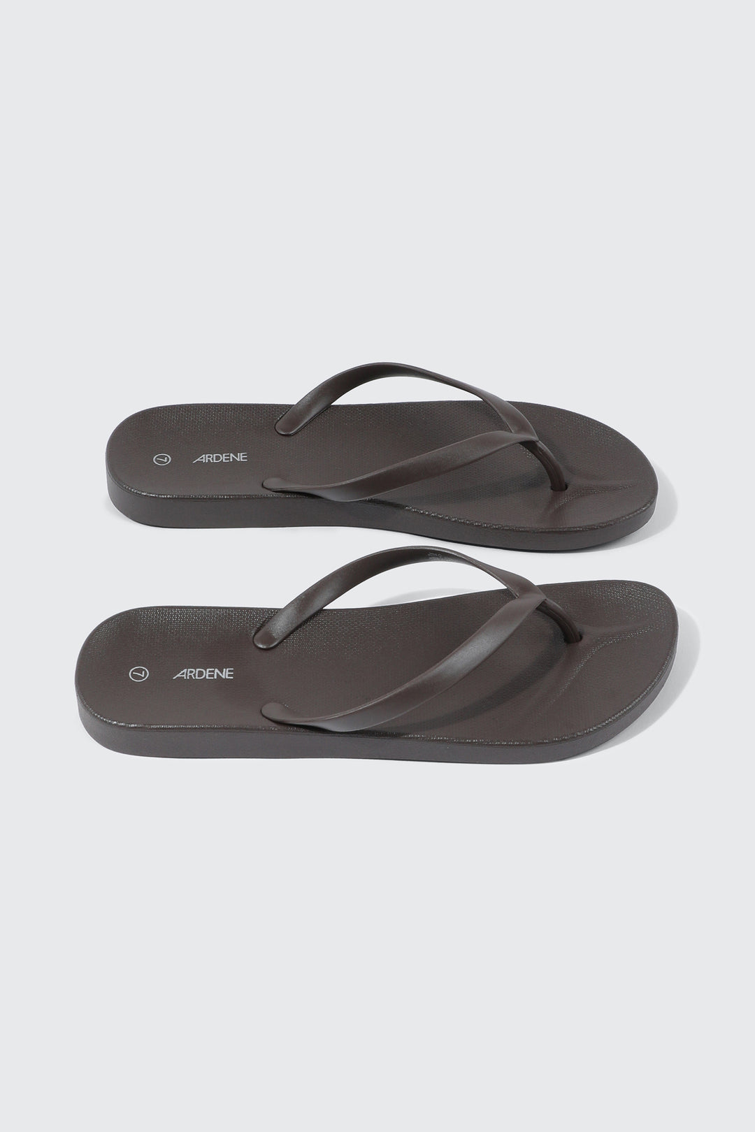 Flip-Flops with Thin Straps