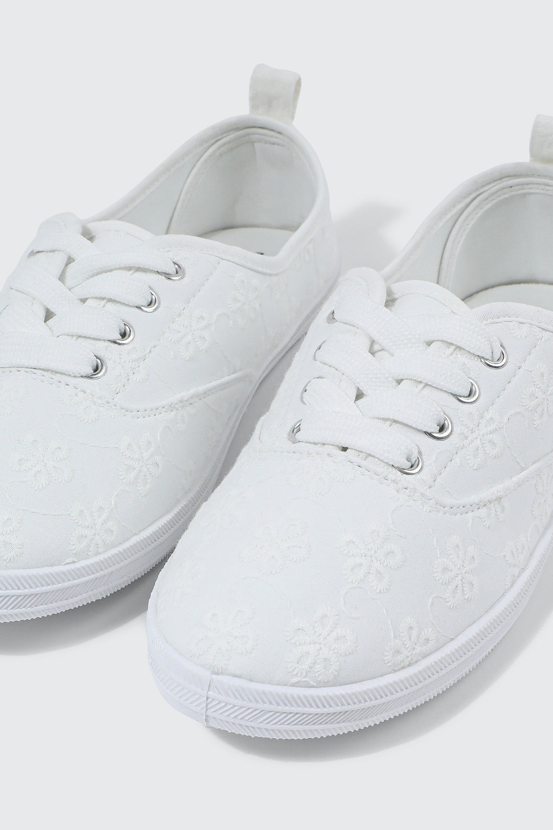 Low Top Canvas Sneakers