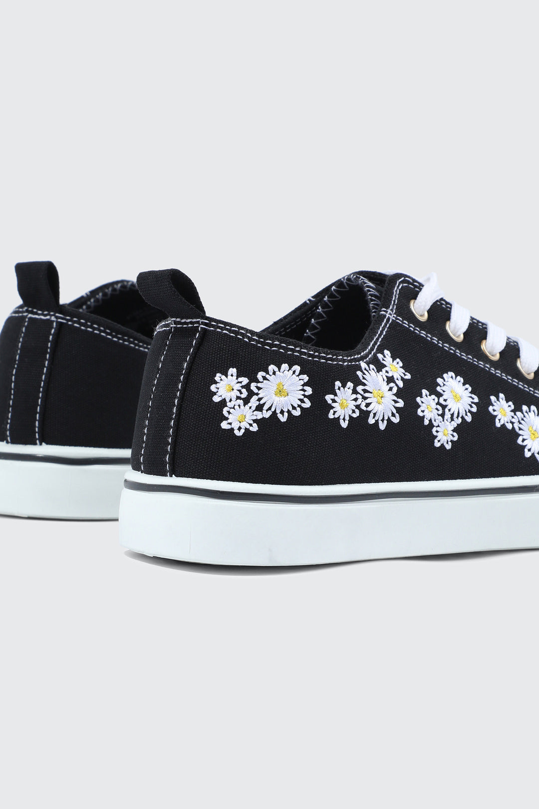Low Top Canvas Sneakers