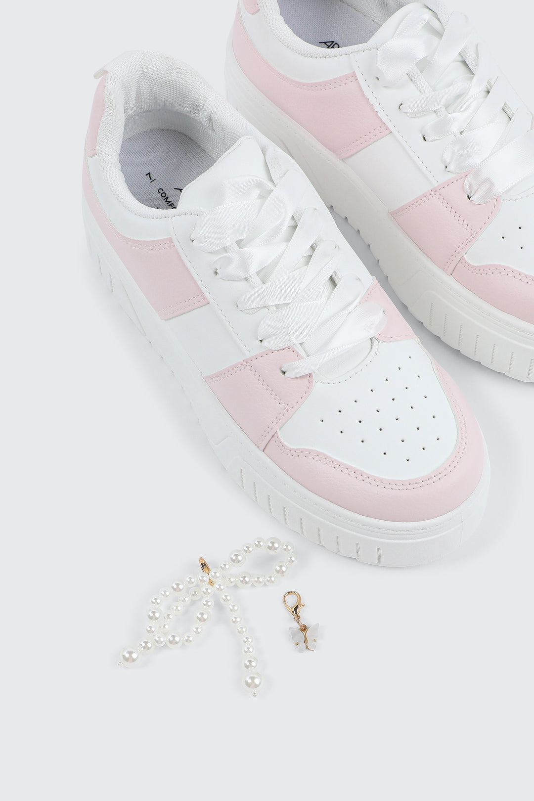 Thick Sole Court Sneakers with Charm