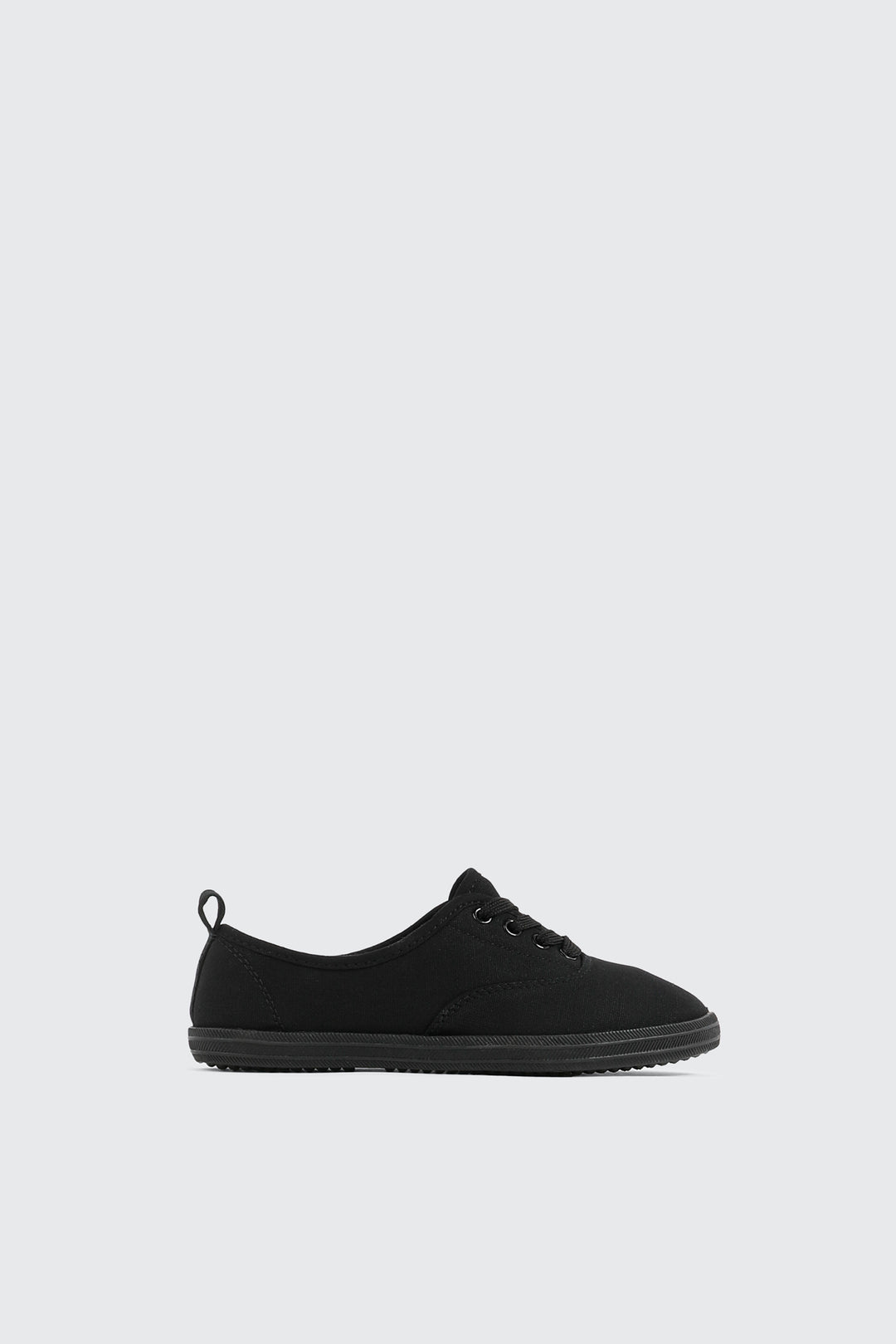 Lace up Sneakers