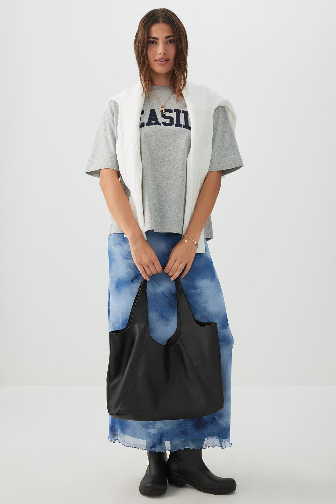 Grand sac d'épaule souple en faux cuir