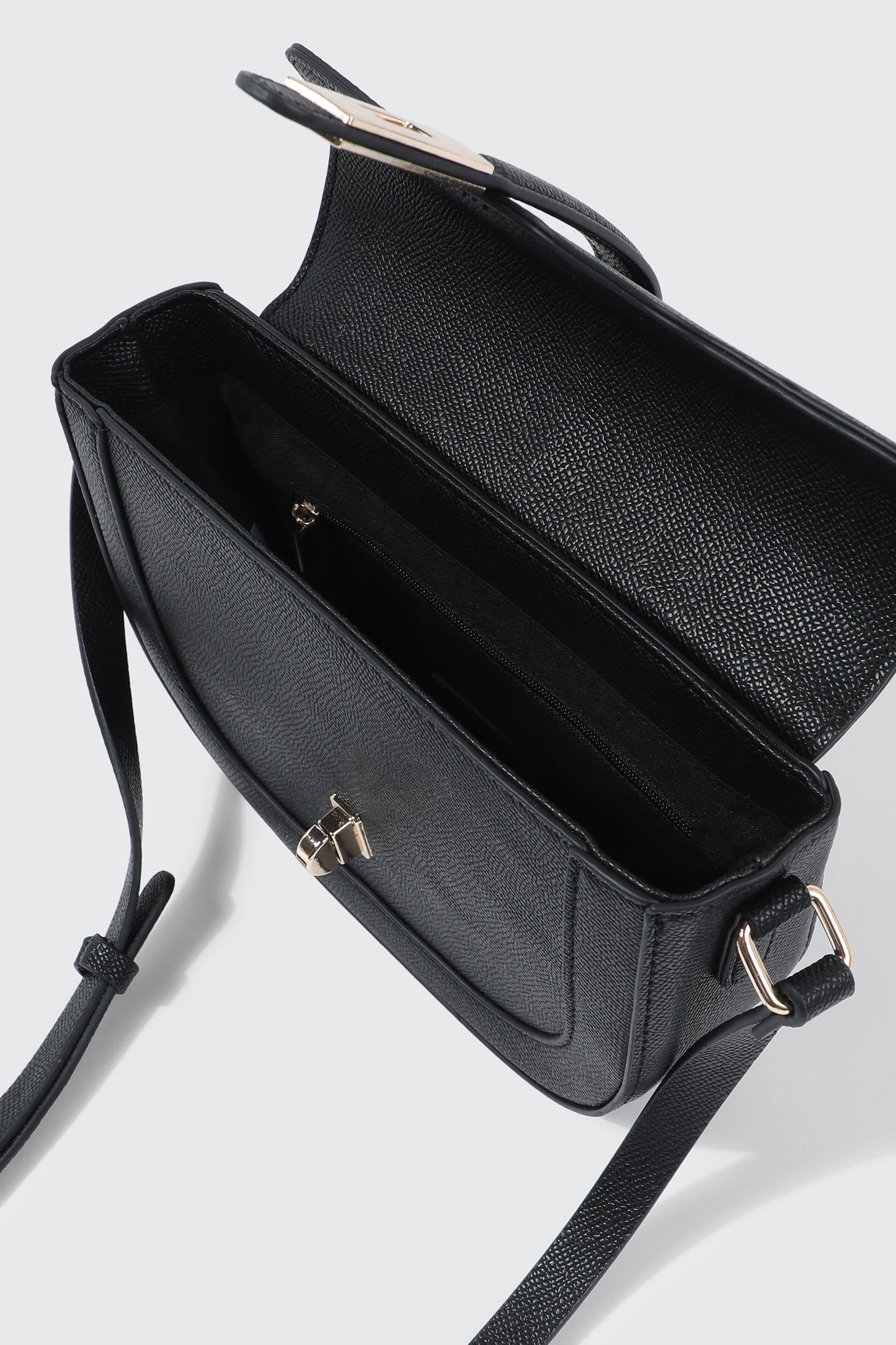 Woven Panel Saddle Crossbody Bag – Ardene