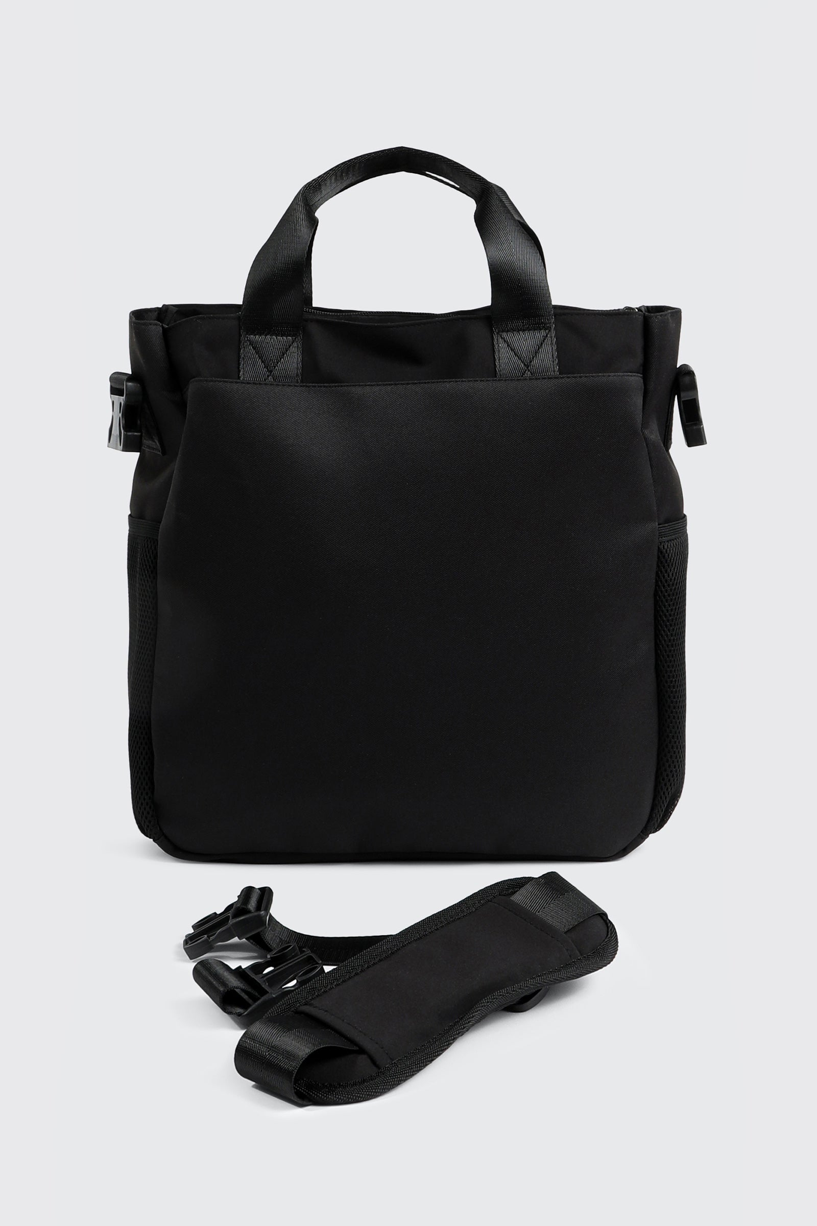 バッグ EYELETS NYLON TOTE BAG (BLACK) 3112B Nylon Tote Bag – Ardene