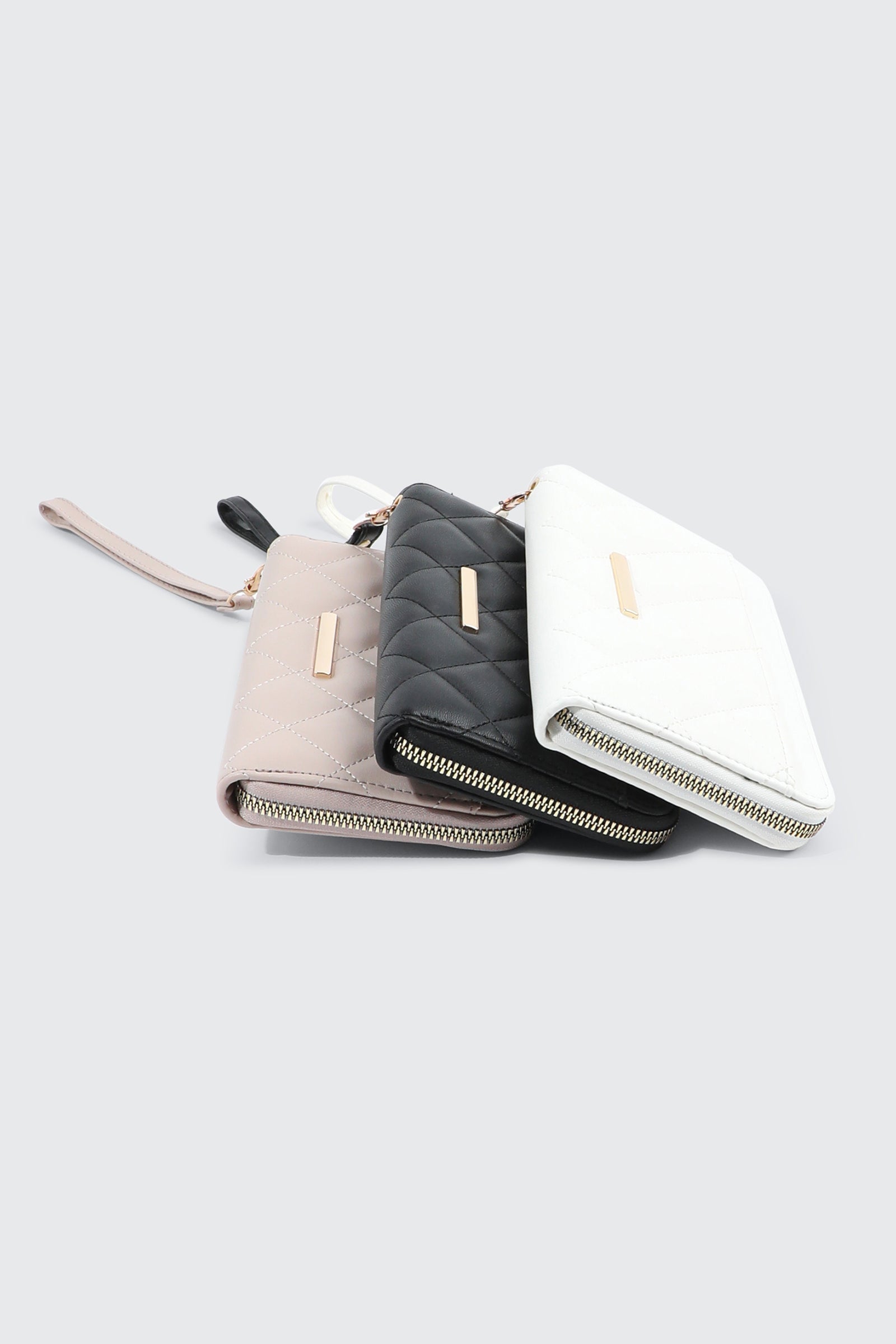 Diamond Quilted Wallet – Ardene