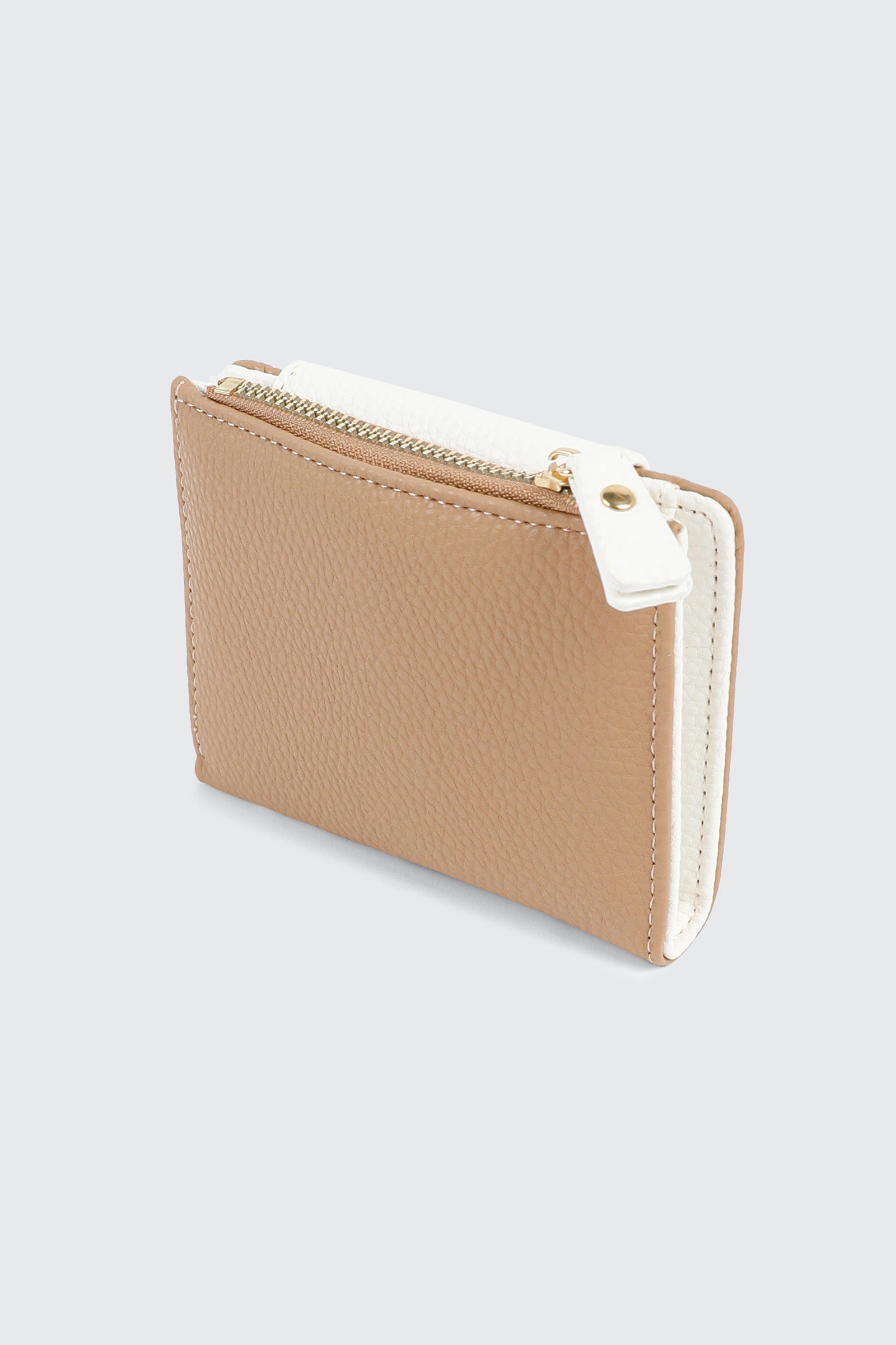 Pebbled Wallet | Ardene