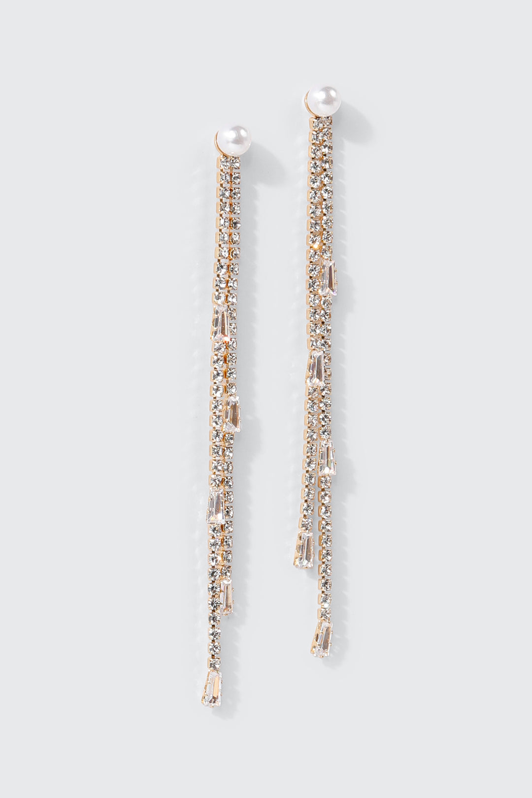 Boucles d'oreilles pendantes à fausse perle