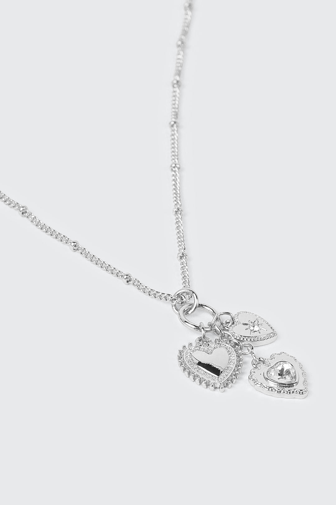 Collier à pendentifs cœur