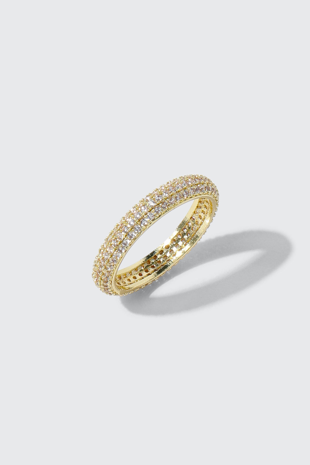 Bague pavée de zircons cubiques plaquée or 14 carats