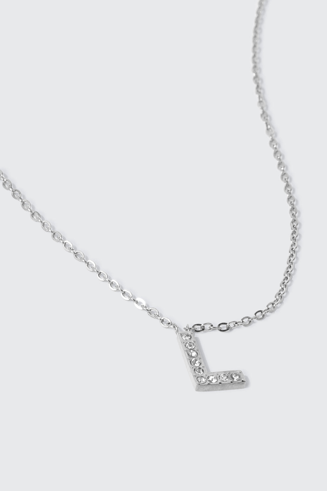 Collier initiale L en acier inoxydable