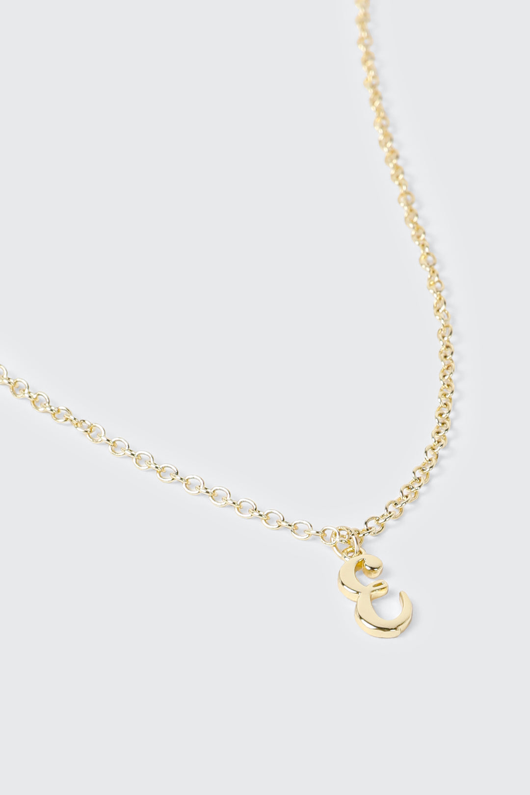 Collier initiale E plaqué or 14K