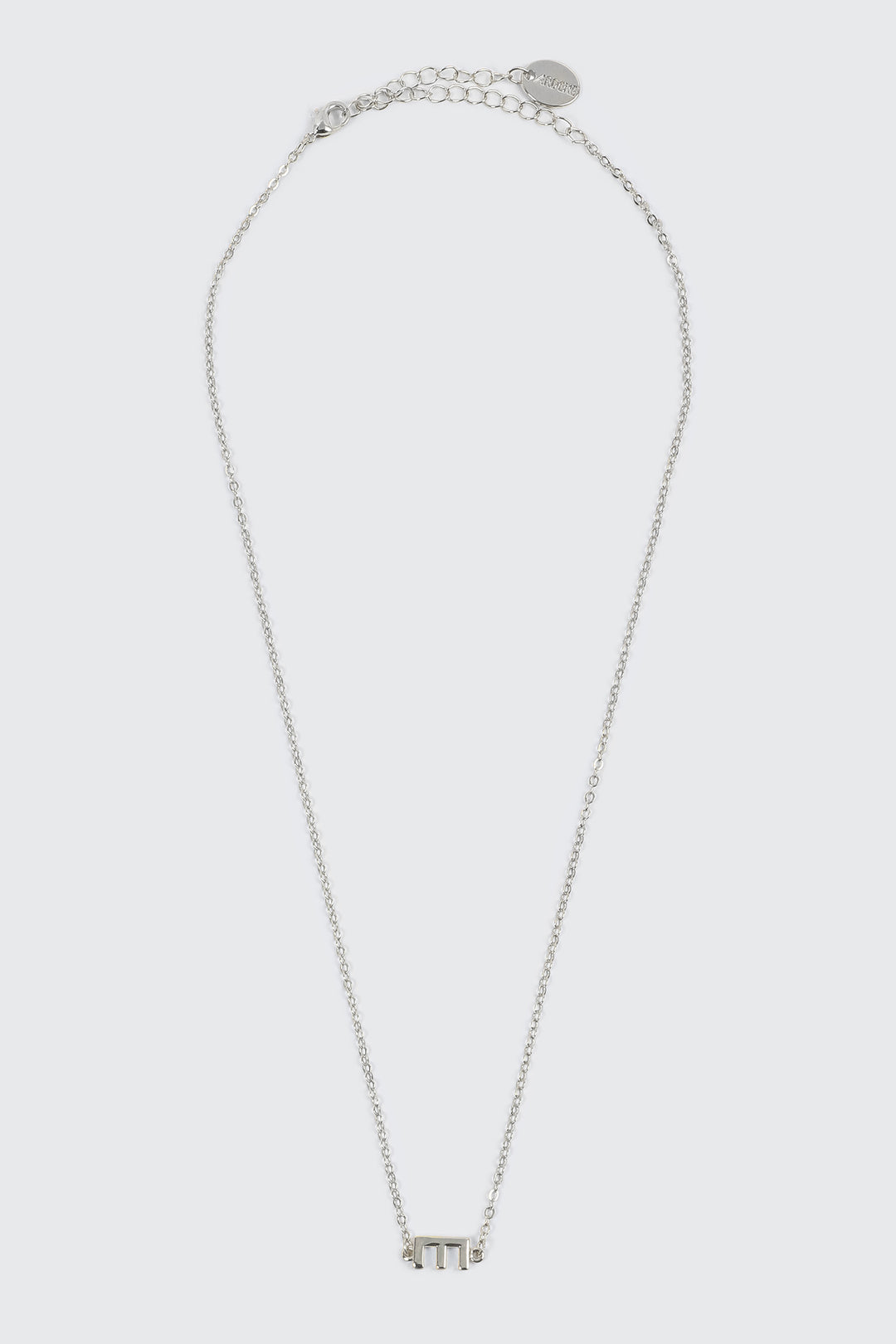 Collier initiale E plaqué or blanc 14K