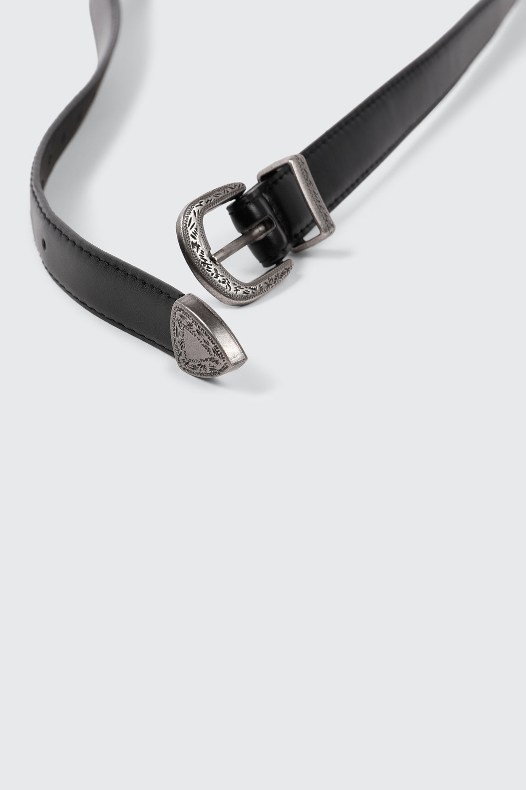 Western Buckle Faux Leather Belt