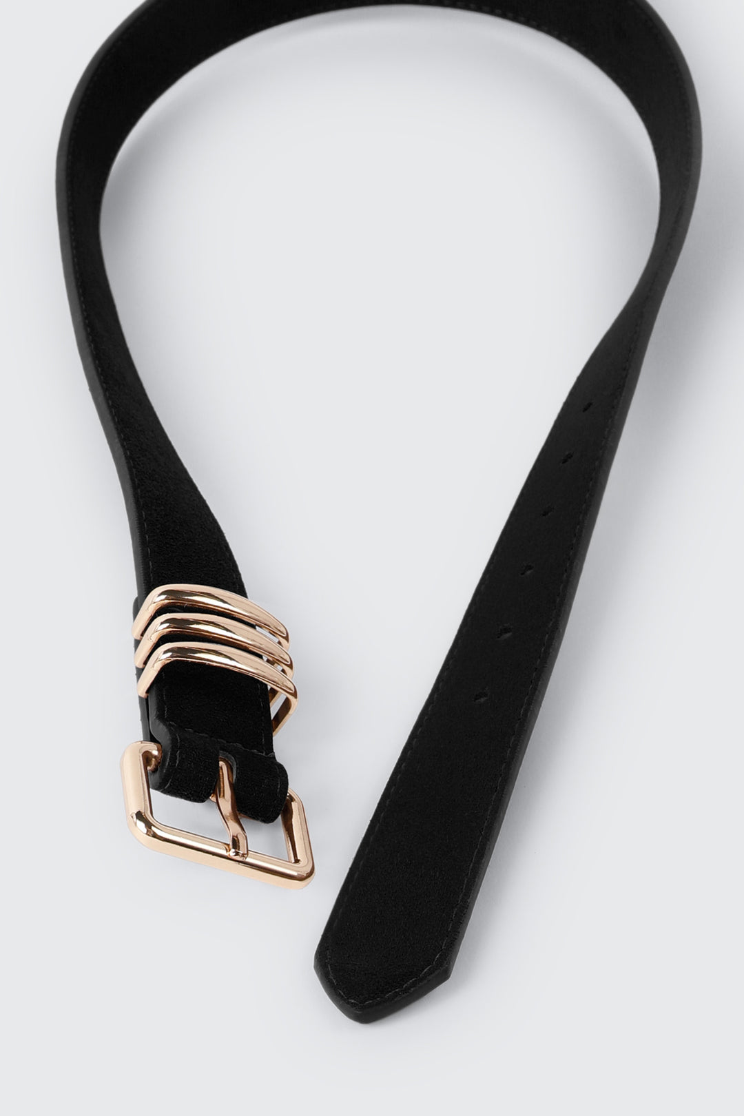 Ceinture en faux suède à boucle carrée