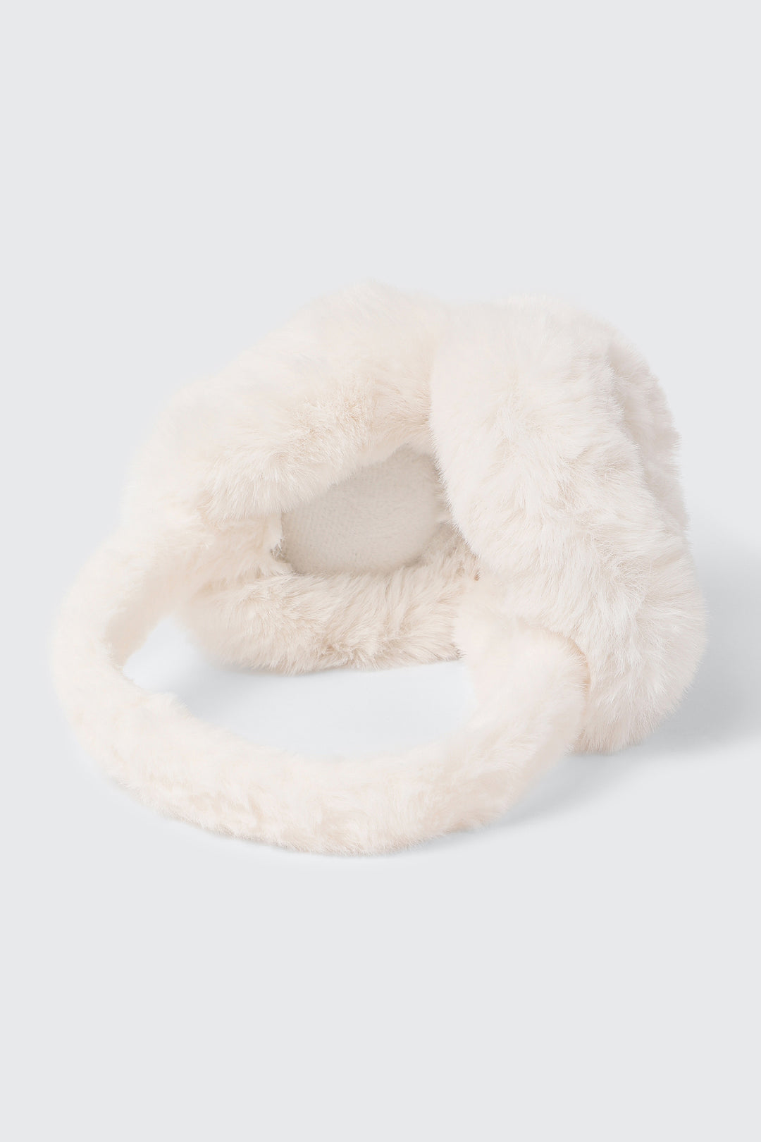 Cache-oreilles en fausse fourrure