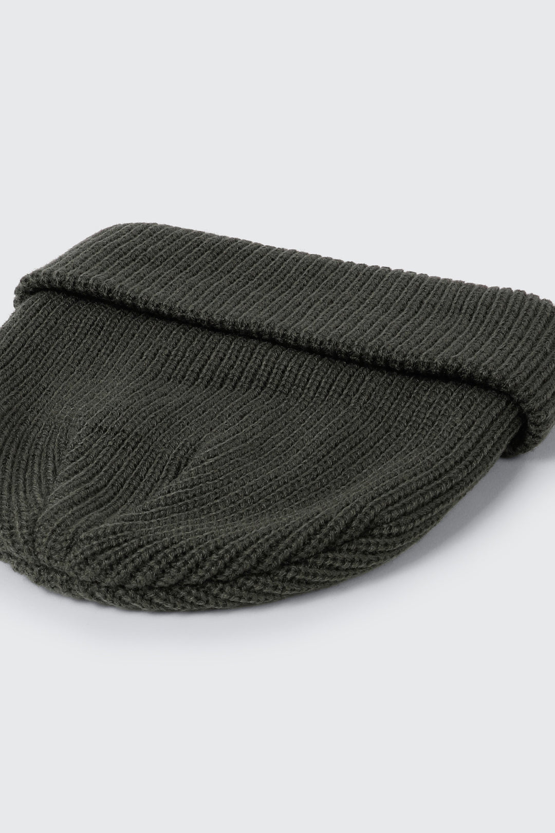 Ribbed Short Roll Beanie