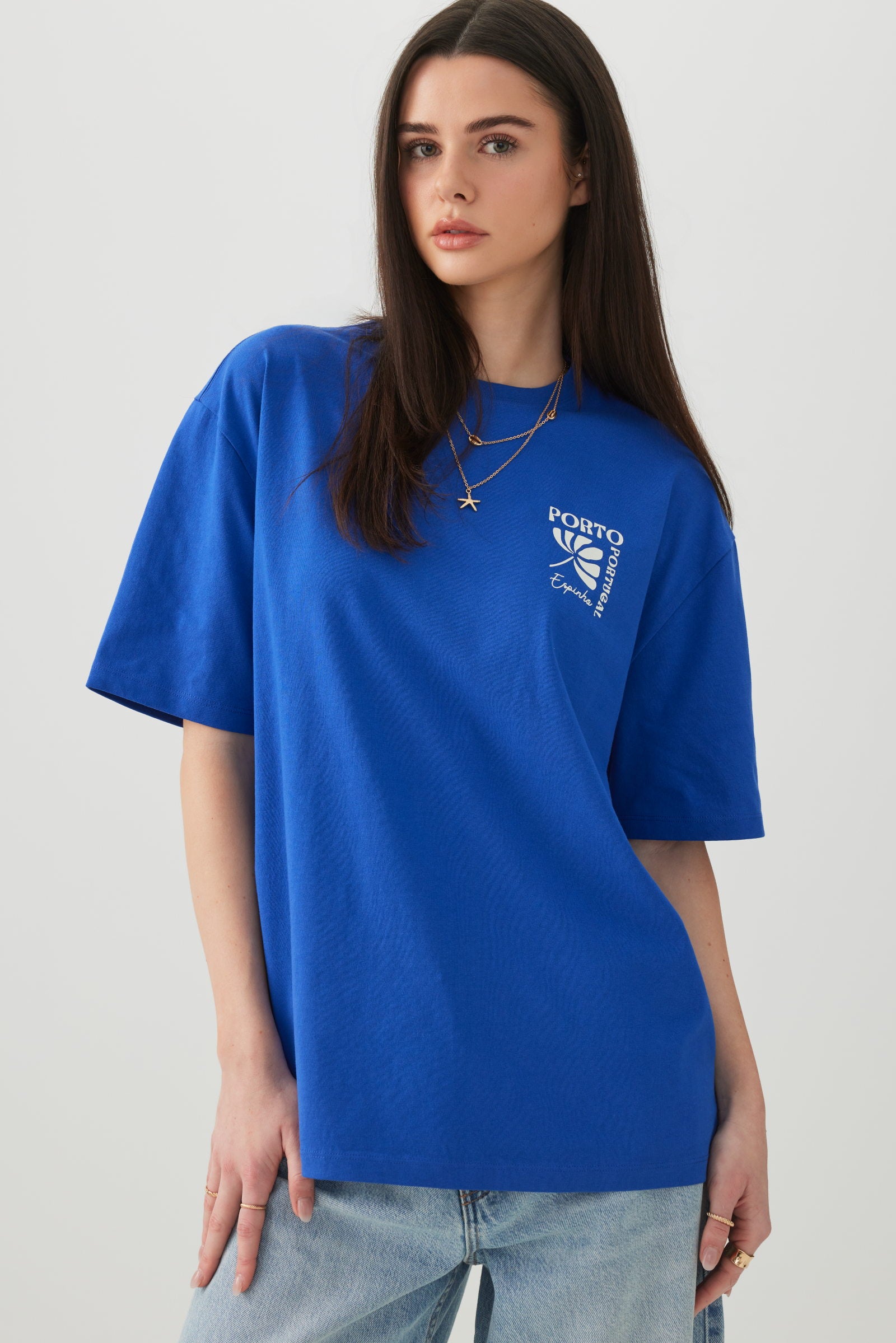 うっちーさん Oversized Round Neck T-Shirt Cotton Oversized Graphic T-Shirt | Ardene