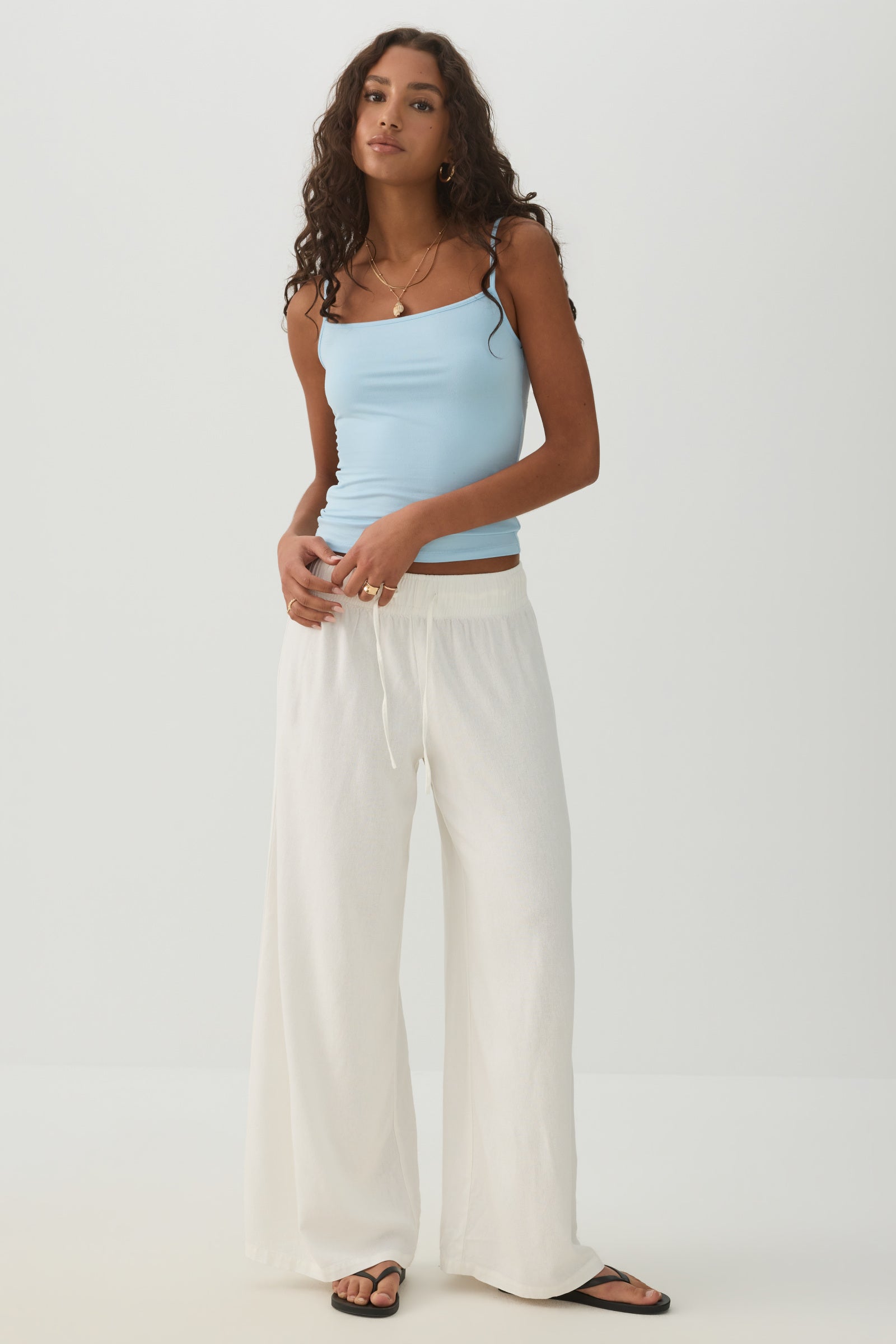 Smoothcore™ Basic Crop Tank Top | Ardene