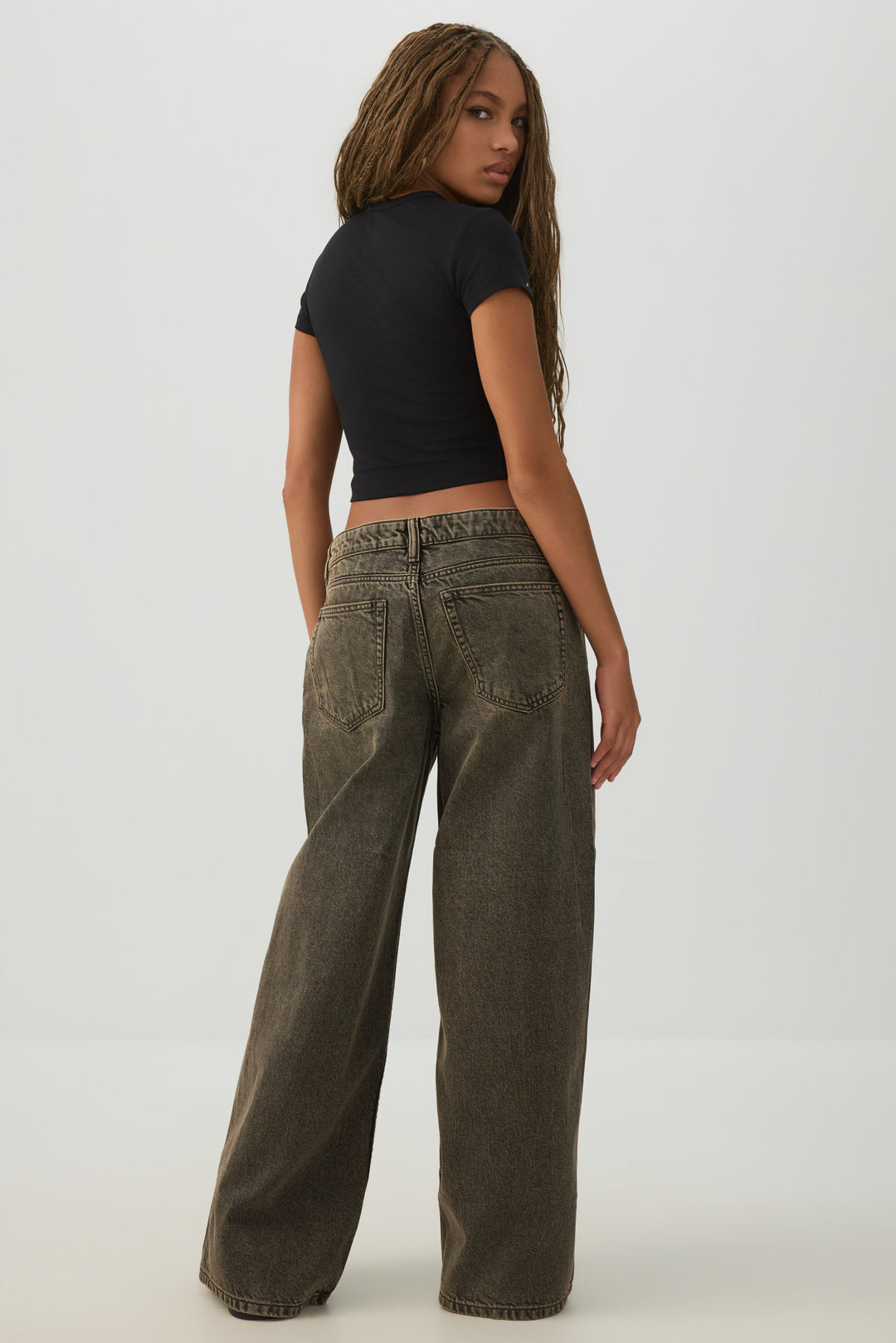 Jean large et taille basse coupe Relâche