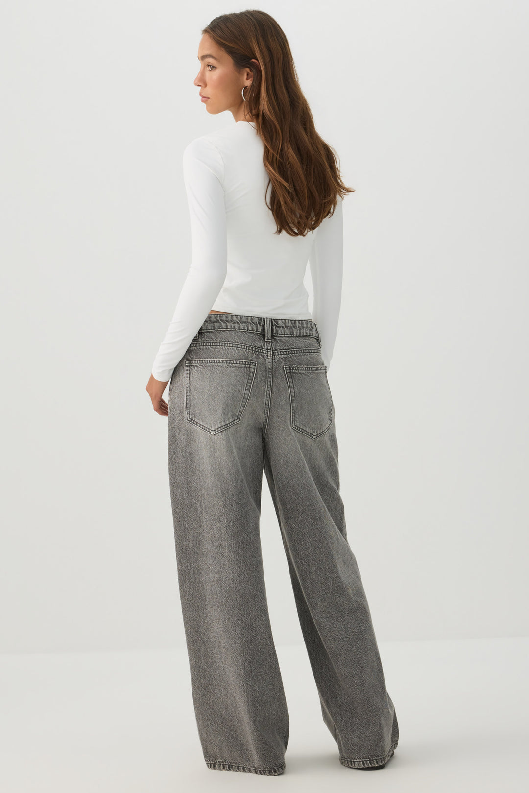 The Weekend Fit Low Rise Wide Leg Slouchy Jean