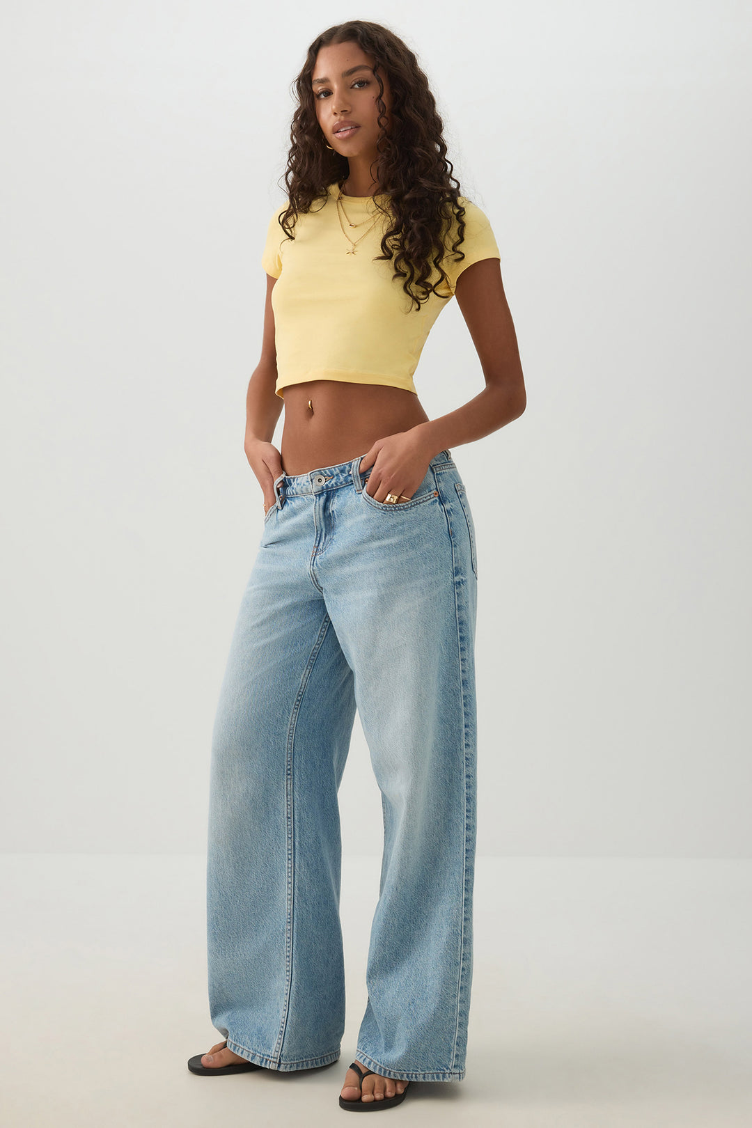Basicore™ Fitted Crop T-Shirt