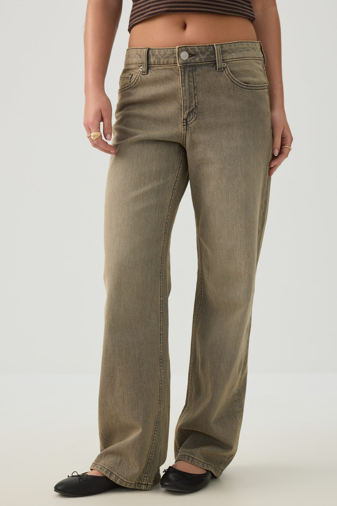 The Era Fit Mid Rise Straight Jean