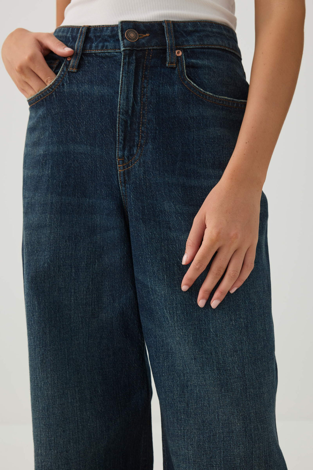 The Legacy Fit High Rise Wide Leg Jean