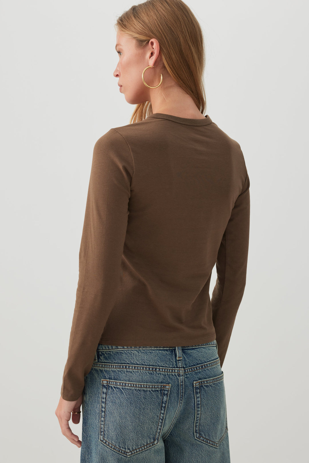 Basicore™ Fitted Long Sleeve T-Shirt
