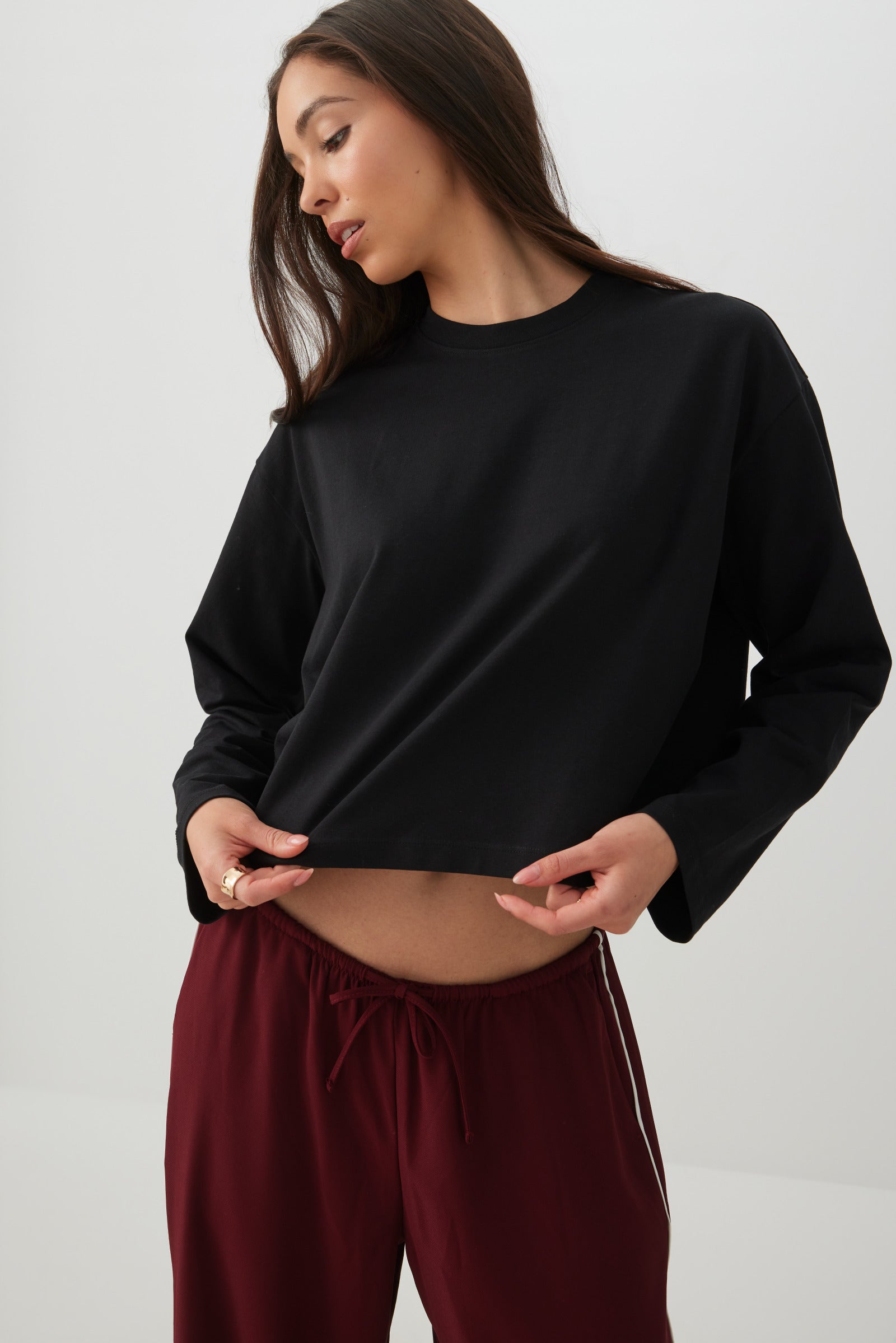 MGA Autumn Long Sleeve T-shirt 2022 黒 Basicore™ Boxy Long Sleeve T-Shirt | Ardene
