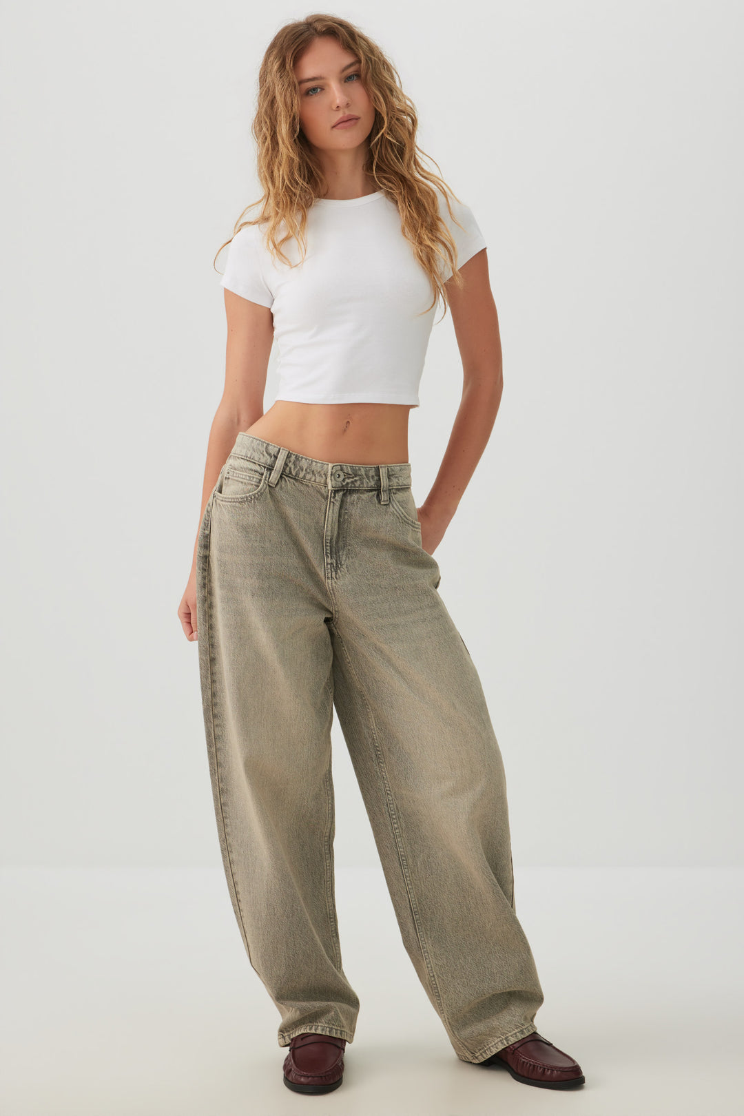 Basicore™ Crop Cap Sleeve T-Shirt