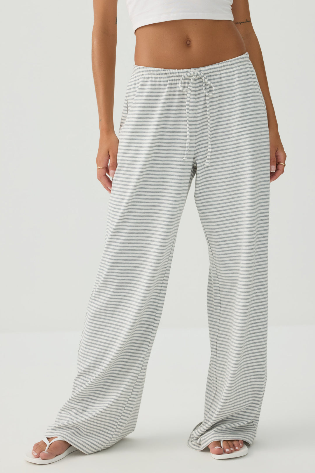Pantalon à jambe large rayé