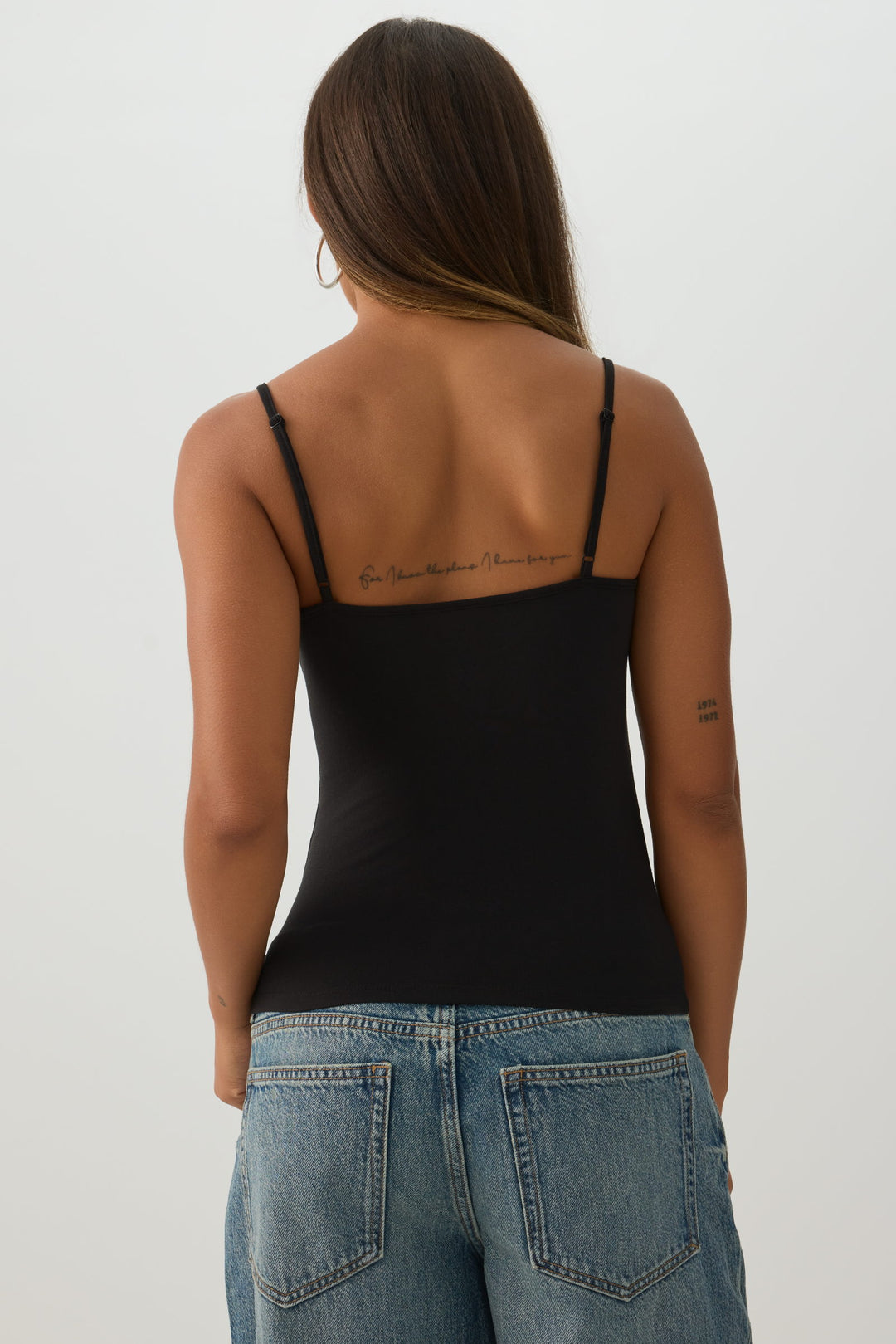 Smoothcore™ Basic Scoop Neck Tank Top