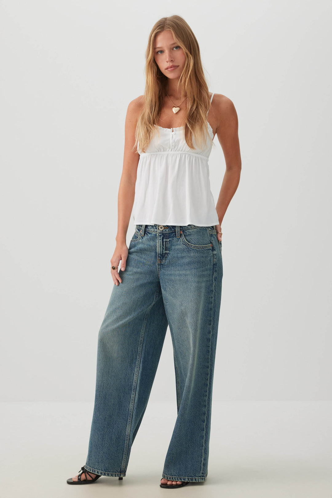 Camisole style nuisette à dentelle