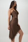 Robe nuisette midi asymétrique