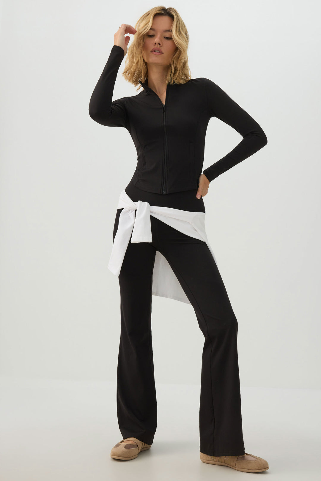MADESOFT™ Sculpt Flared Leggings
