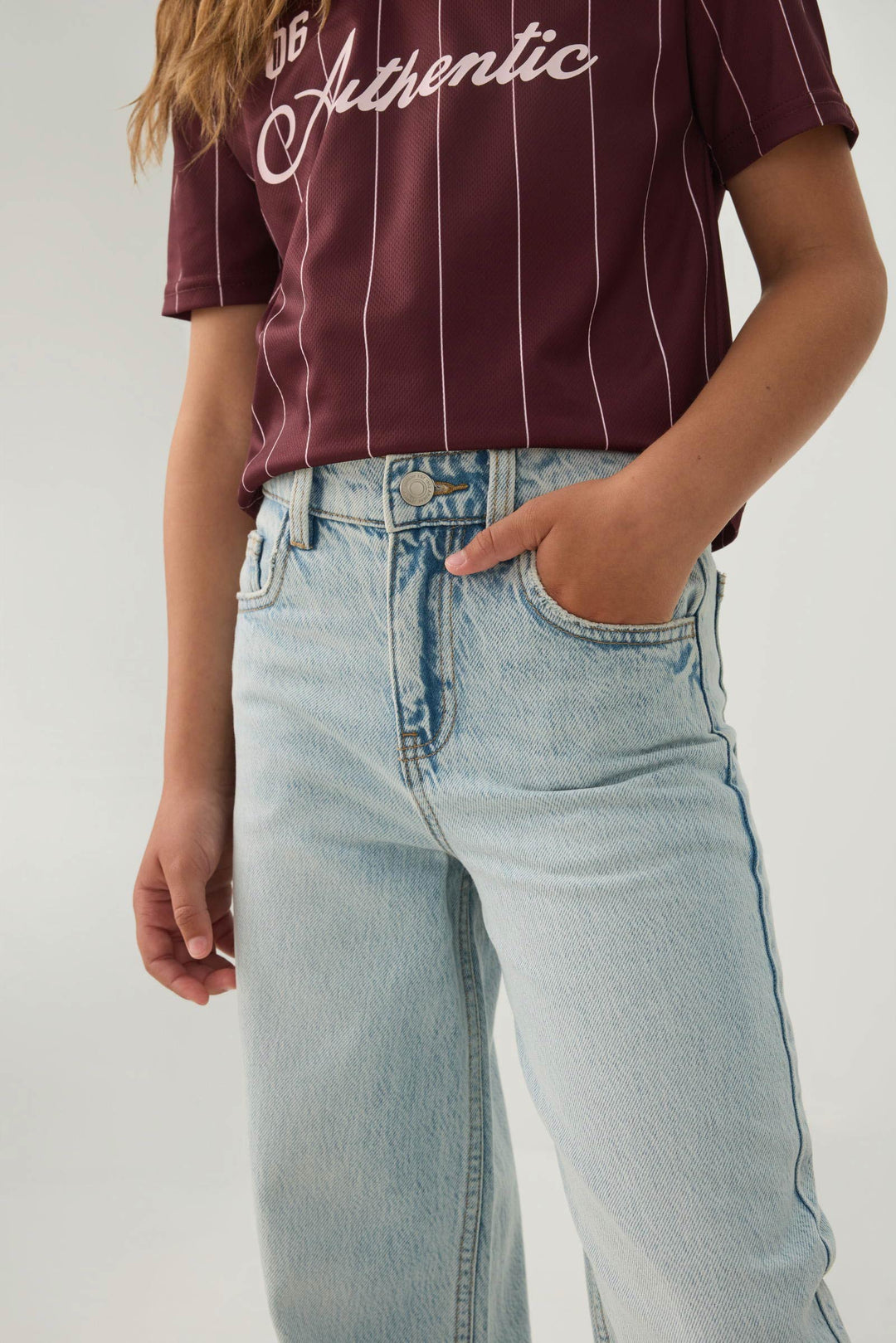 Jean en denim à jambe large