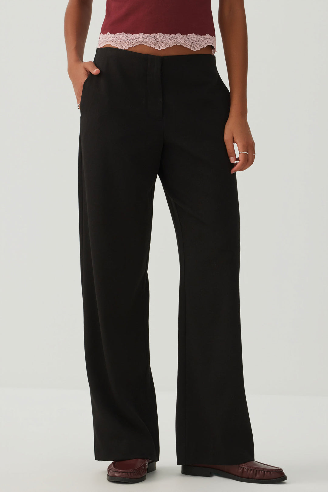 Mid Rise Wide Leg Trouser