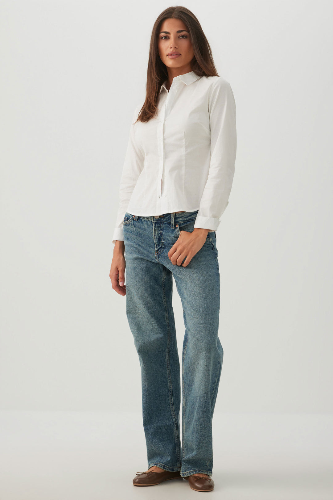 Chemise ajustée à col classique
