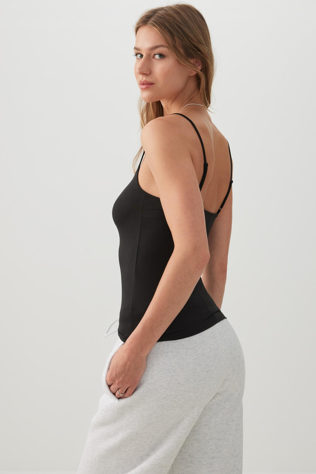 Camisole courte col dégagé Smoothcore™