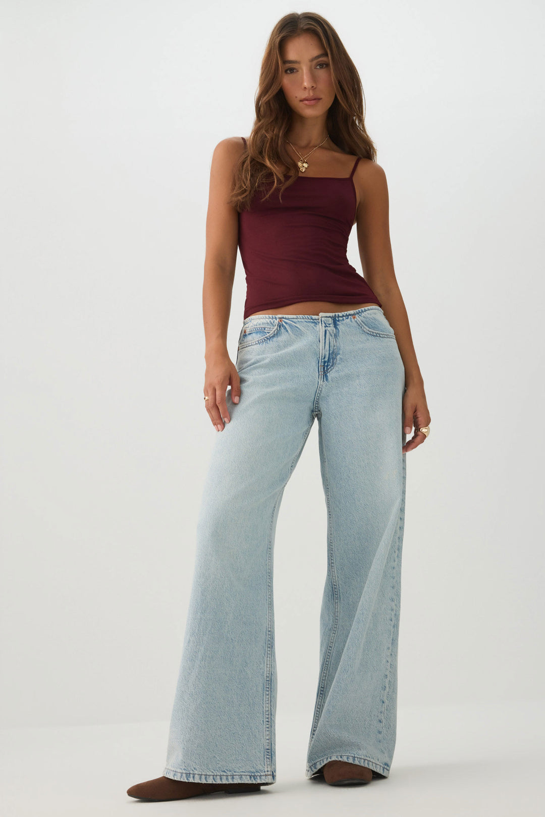 SMOOTHCORE™ Scoop Neck Crop Tank Top