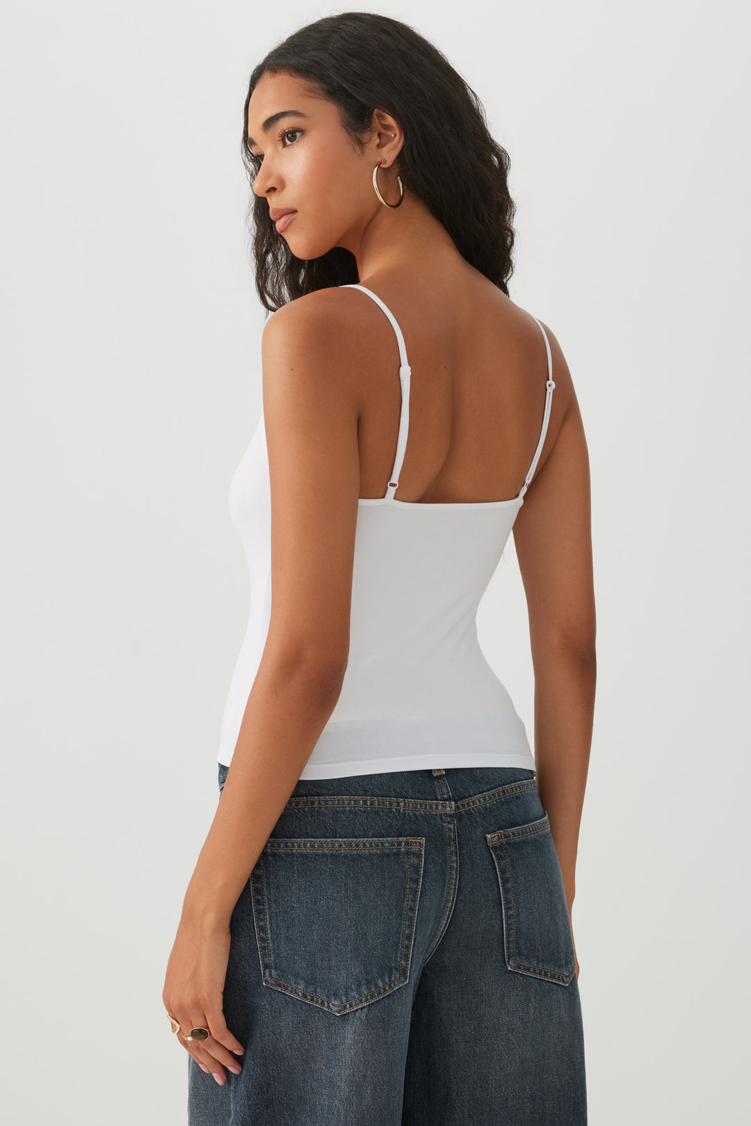 SMOOTHCORE™ V-Neck Tank Top