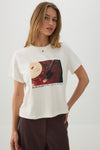 T-shirt court graphique à col rond