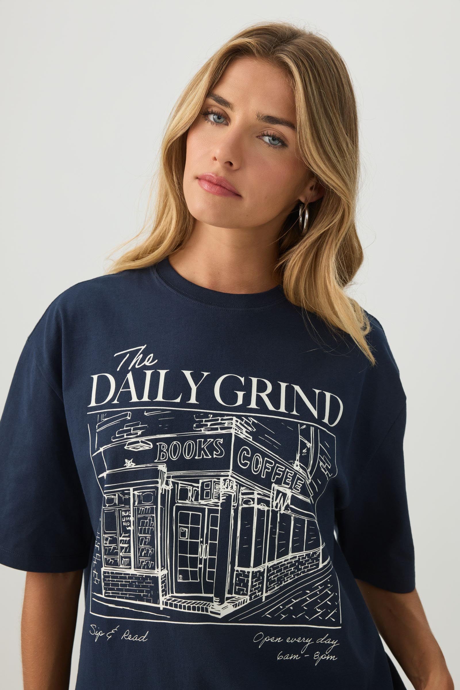 Oversized Graphic Cotton T-Shirt | Ardene