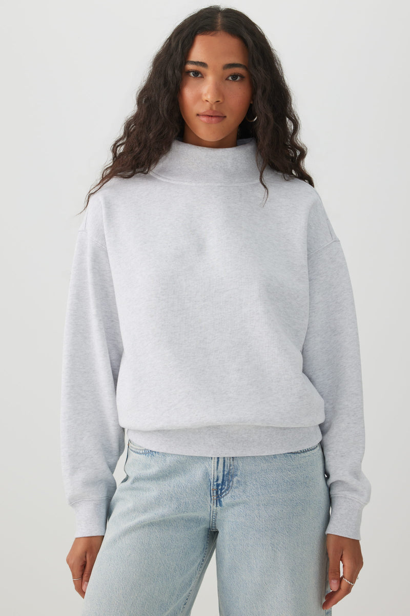 MADESOFT™ Fleece Mock Neck Sweatshirt