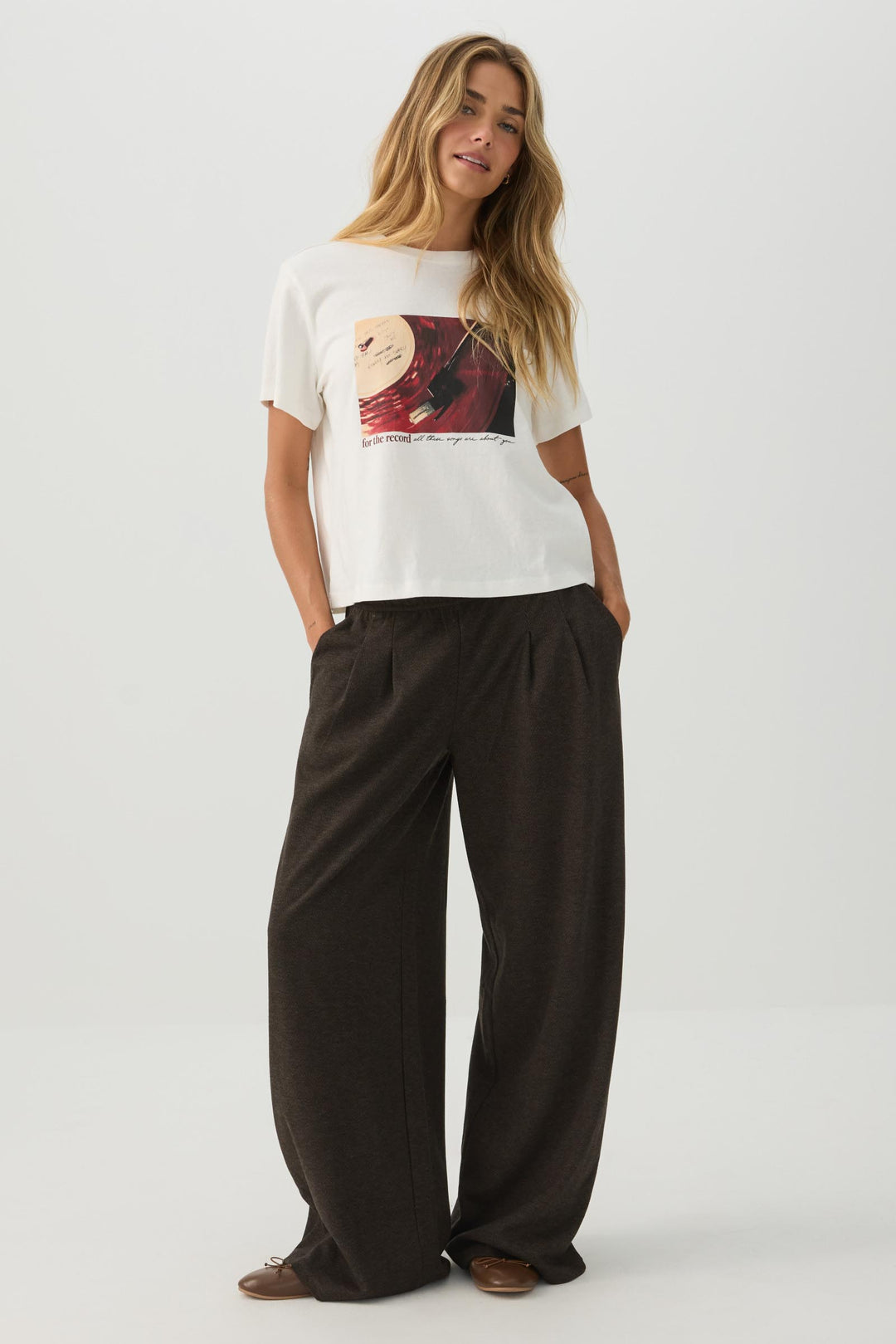 Pleated Wide Leg Knit Pants