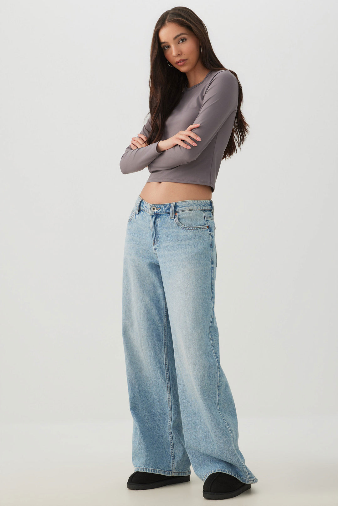 Super Soft Long Sleeve Crop T-Shirt